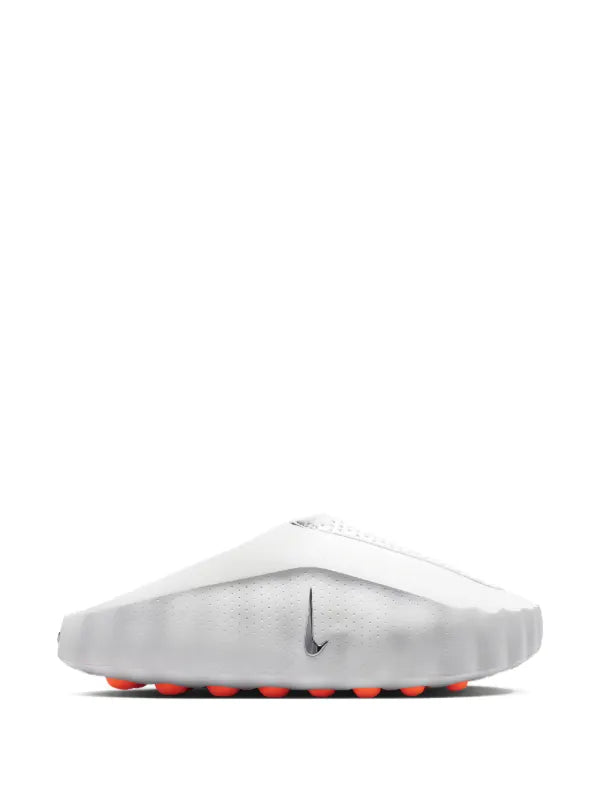 Nike mind slides