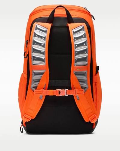 Nike elite